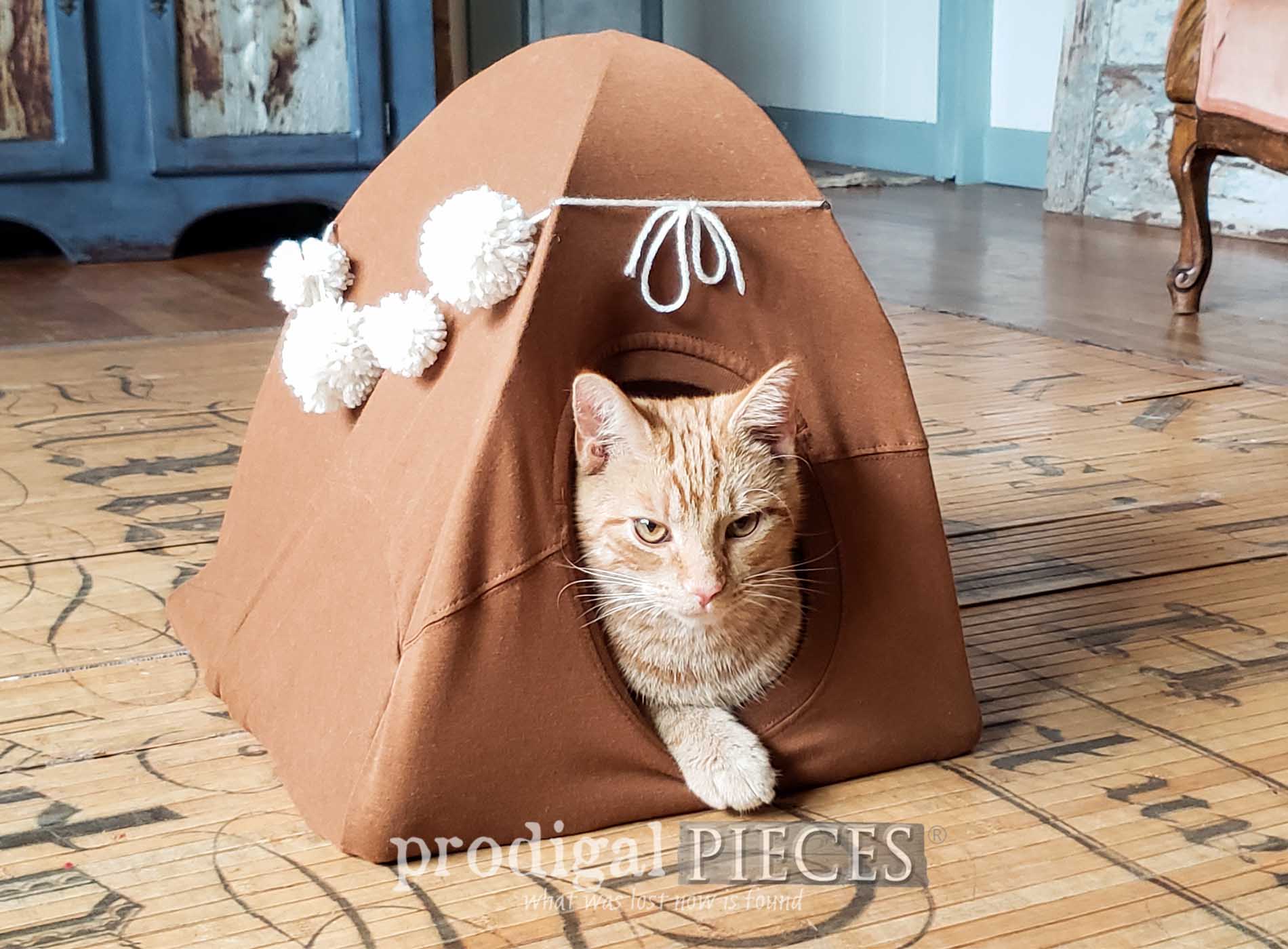 Featured DIY Cat Tent Tutorial with Video Demo by Larissa of Prodigal Pieces | prodigalpieces.com #prodigalpieces