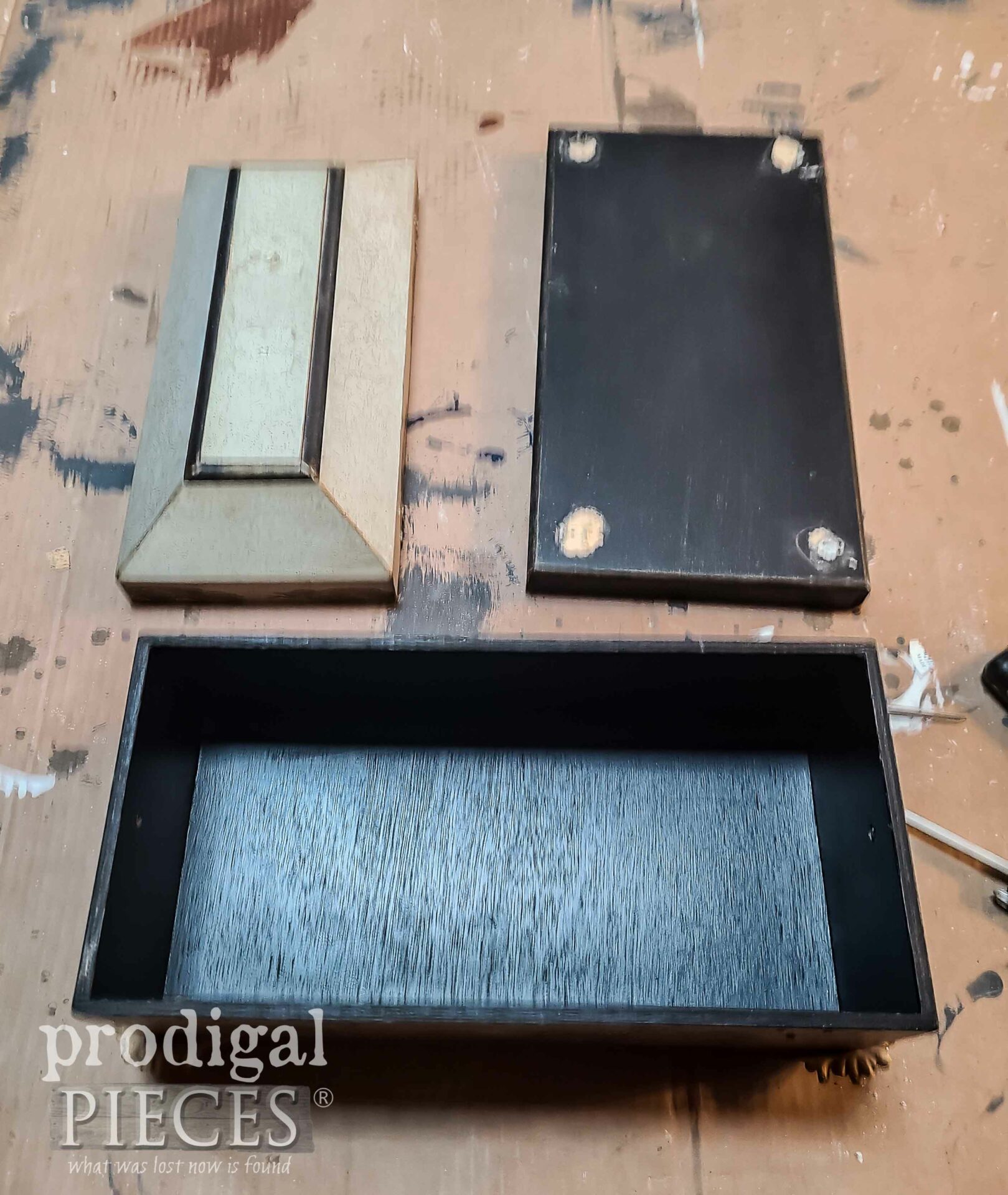 Disassembled Thrifted Box | prodigalpieces.com #prodigalpieces
