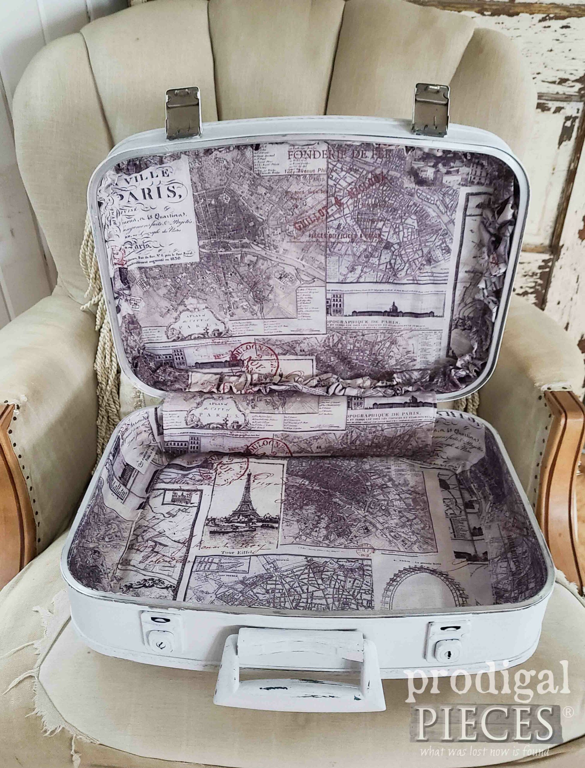 French Chic Suitcase Lining by Larissa of Prodigal Pieces | prodigalpieces.com #prodigalpieces