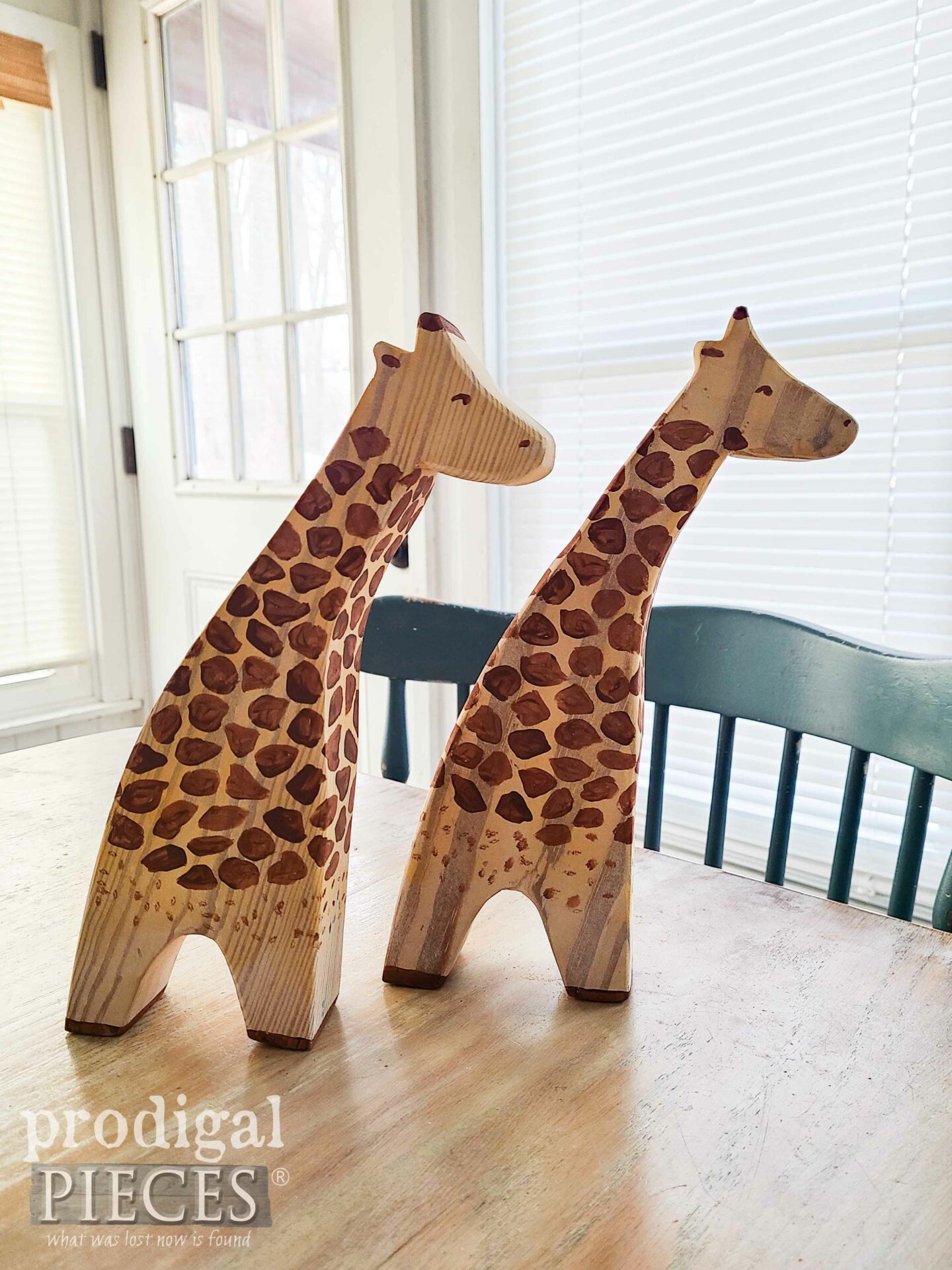 Hand-Painted Giraffes | Reclaimed Wooden Toys by Larissa of Prodigal Pieces | prodigalpieces.com #prodigalpieces