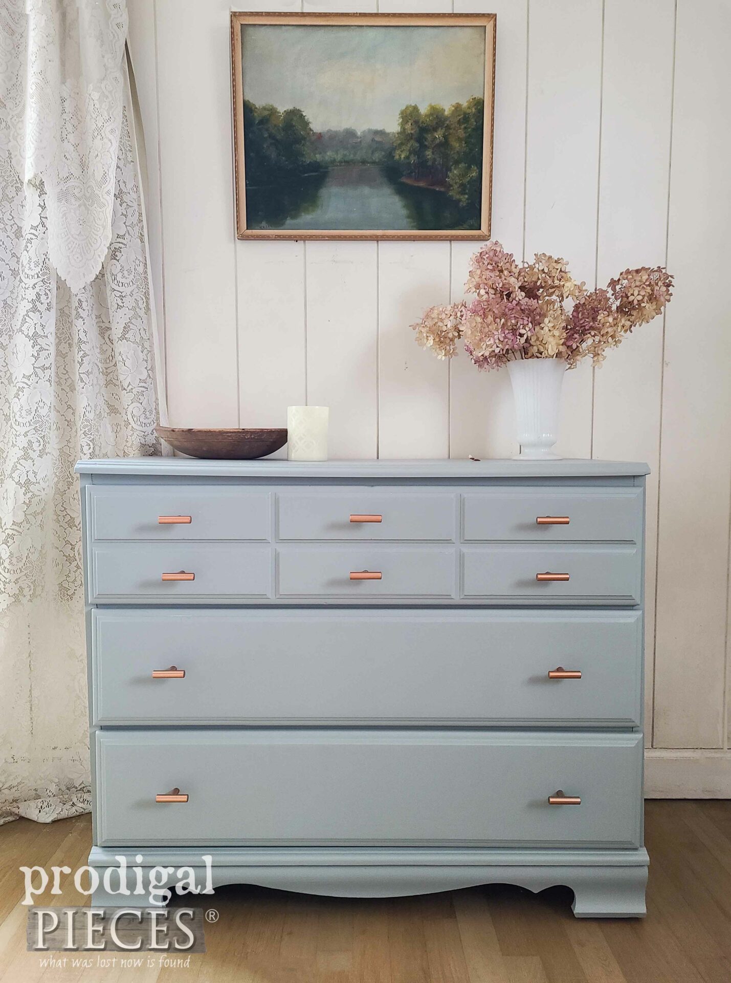 Copper Pulls on Free Chest of Drawers by Larissa of Prodigal Pieces | prodigalpieces.com #prodigalpieces Copper Pulls on Free Chest of Drawers by Larissa of Prodigal Pieces | prodigalpieces.com #prodigalpieces