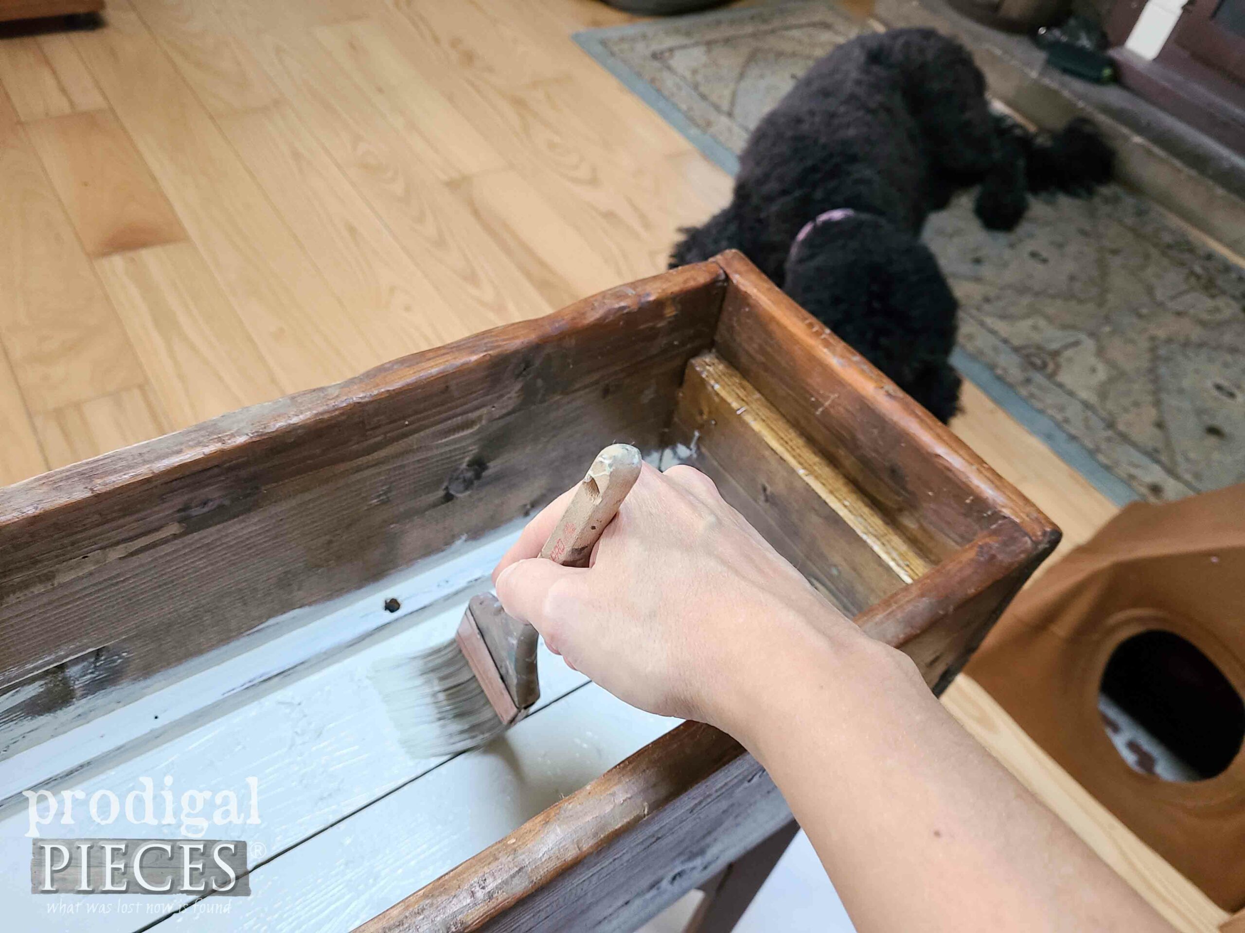 Painting Engraved Crate | prodigalpieces.com #prodigalpieces Painting Engraved Crate | prodigalpieces.com #prodigalpieces
