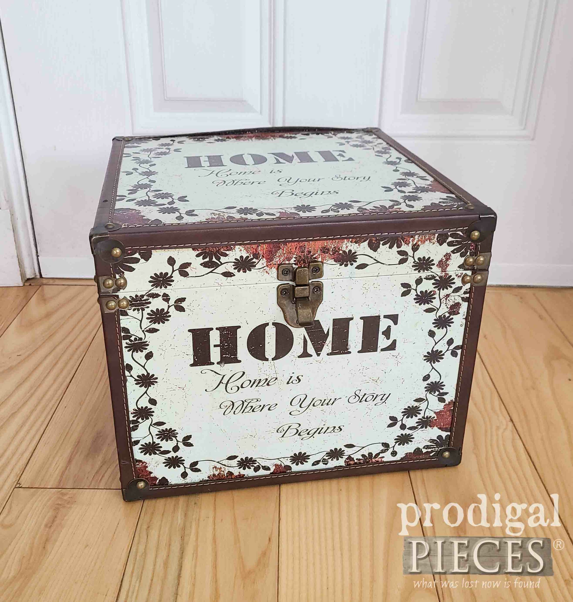 Thrifted Storage Box Before | prodigalpieces.com #prodigalpieces Thrifted Storage Box Before | prodigalpieces.com #prodigalpieces