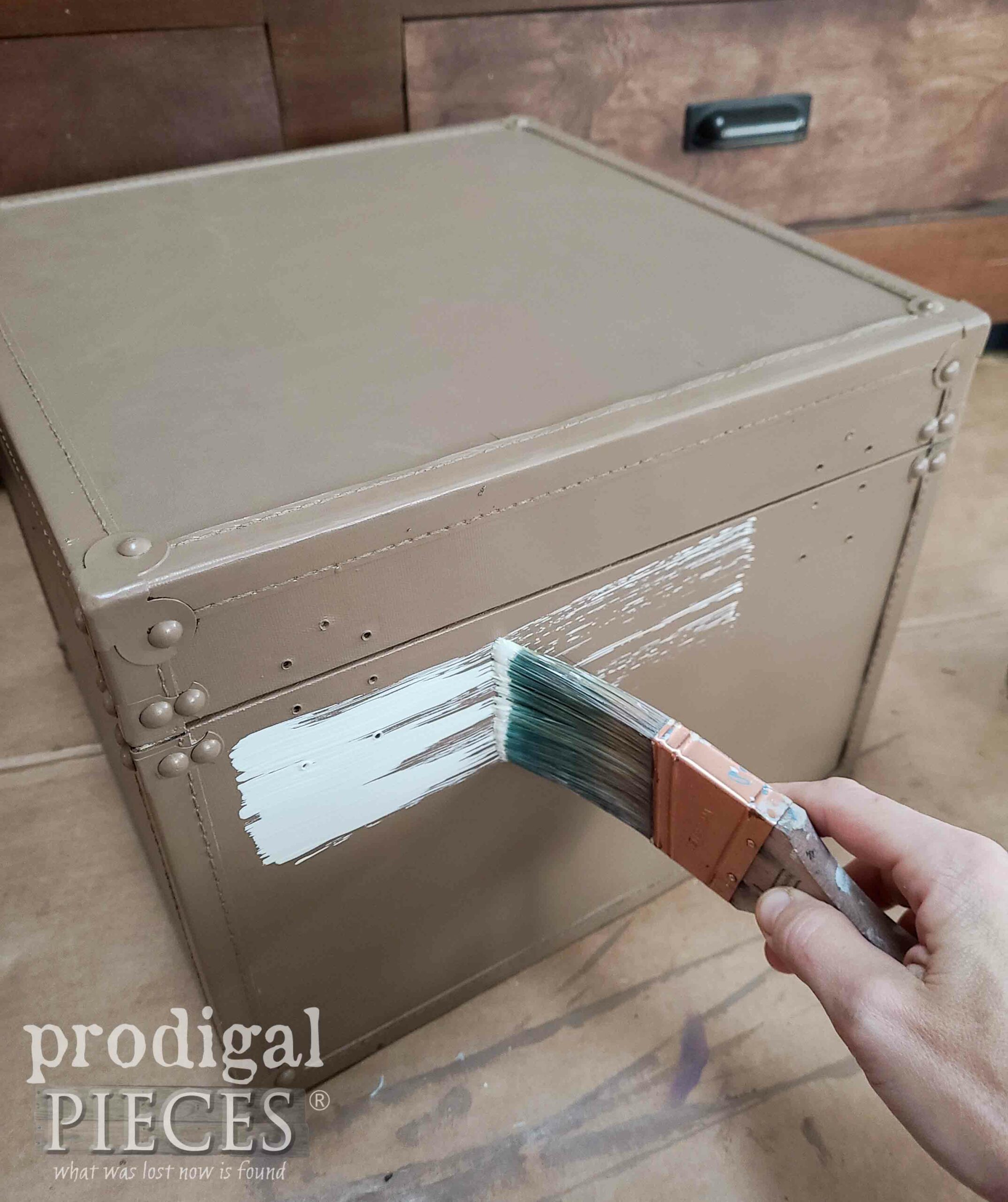 Whitewashing Box Exterior | prodigalpieces.com #prodigalpieces Whitewashing Box Exterior | prodigalpieces.com #prodigalpieces