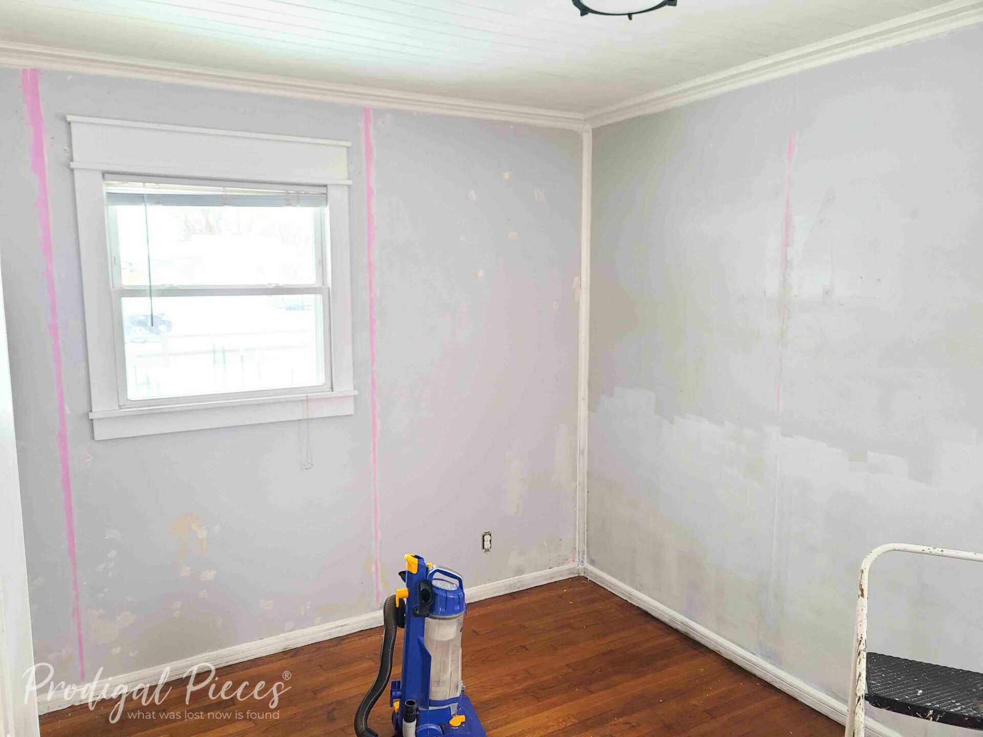 Prepped Wall for Painting in Bedroom Makeover | prodigalpieces.com #prodigalpieces Prepped Wall for Painting in Bedroom Makeover | prodigalpieces.com #prodigalpieces