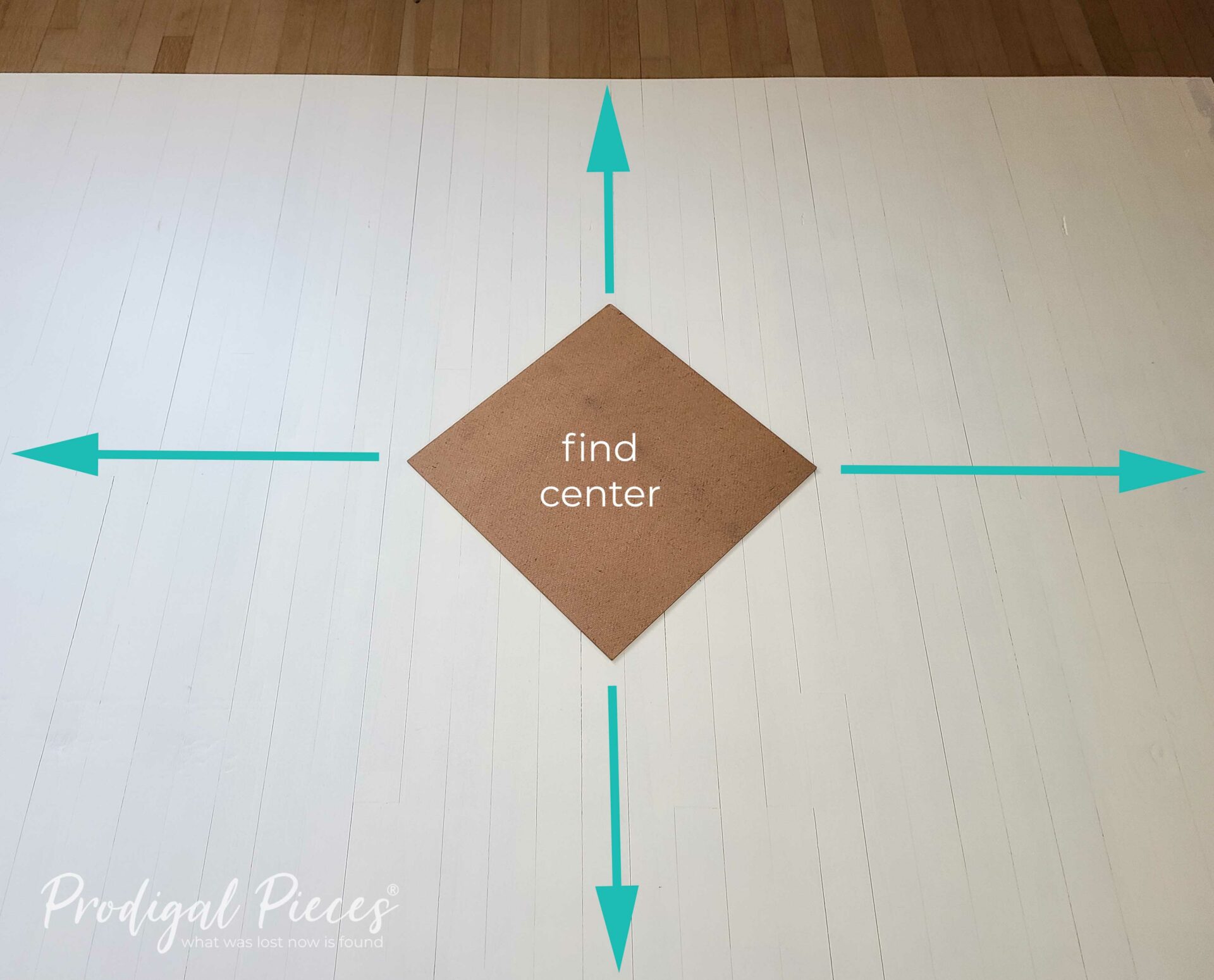 How to Start DIY Painted Rug on Floor | prodigalpieces.com #prodigalpieces How to Start DIY Painted Rug on Floor | prodigalpieces.com #prodigalpieces