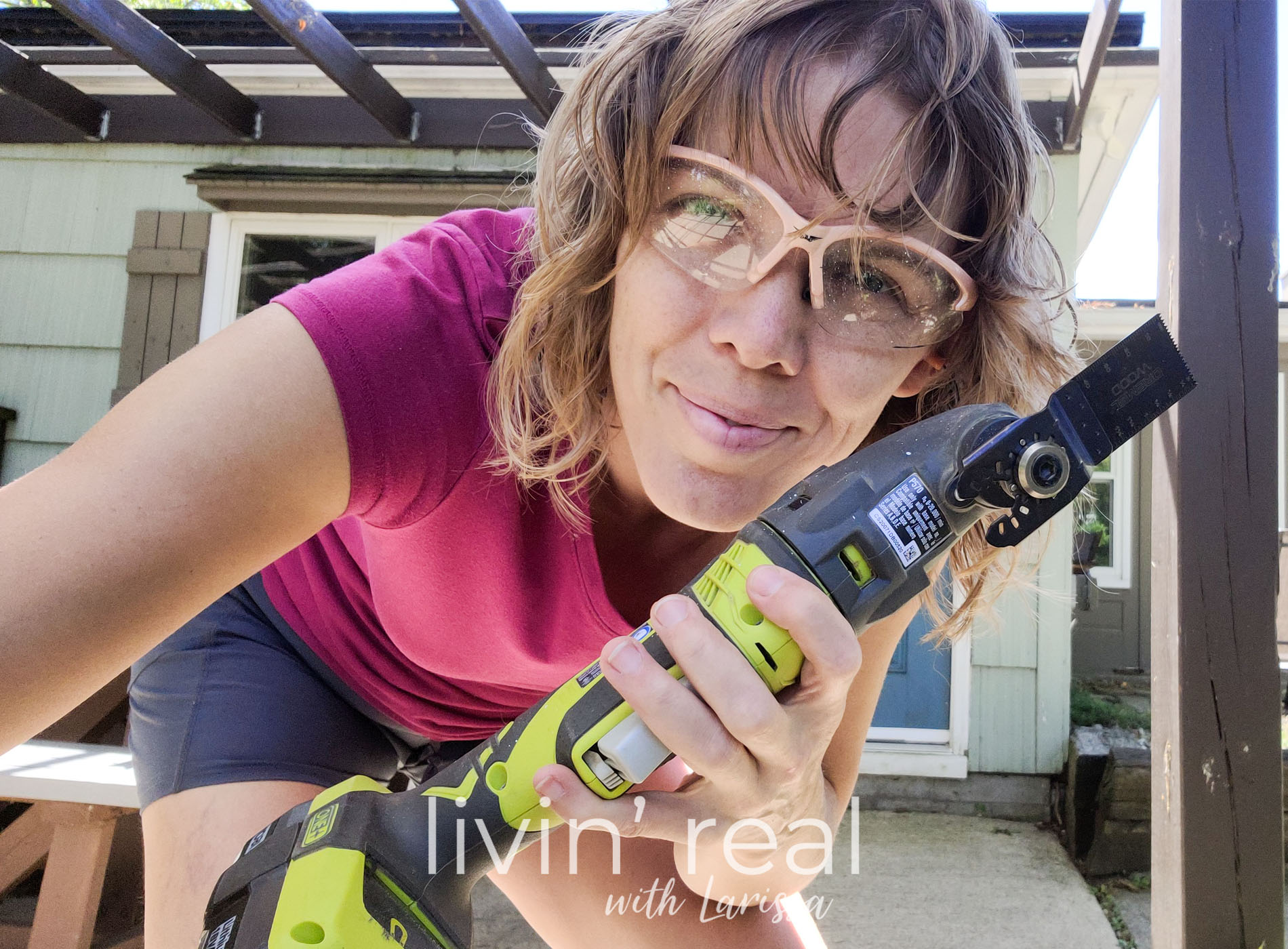 Featured Simple Home Repairs are Really Just That... Simple. Livin' Real with Larissa | livinrealwithlarissa.com #livinrealwithlarissa