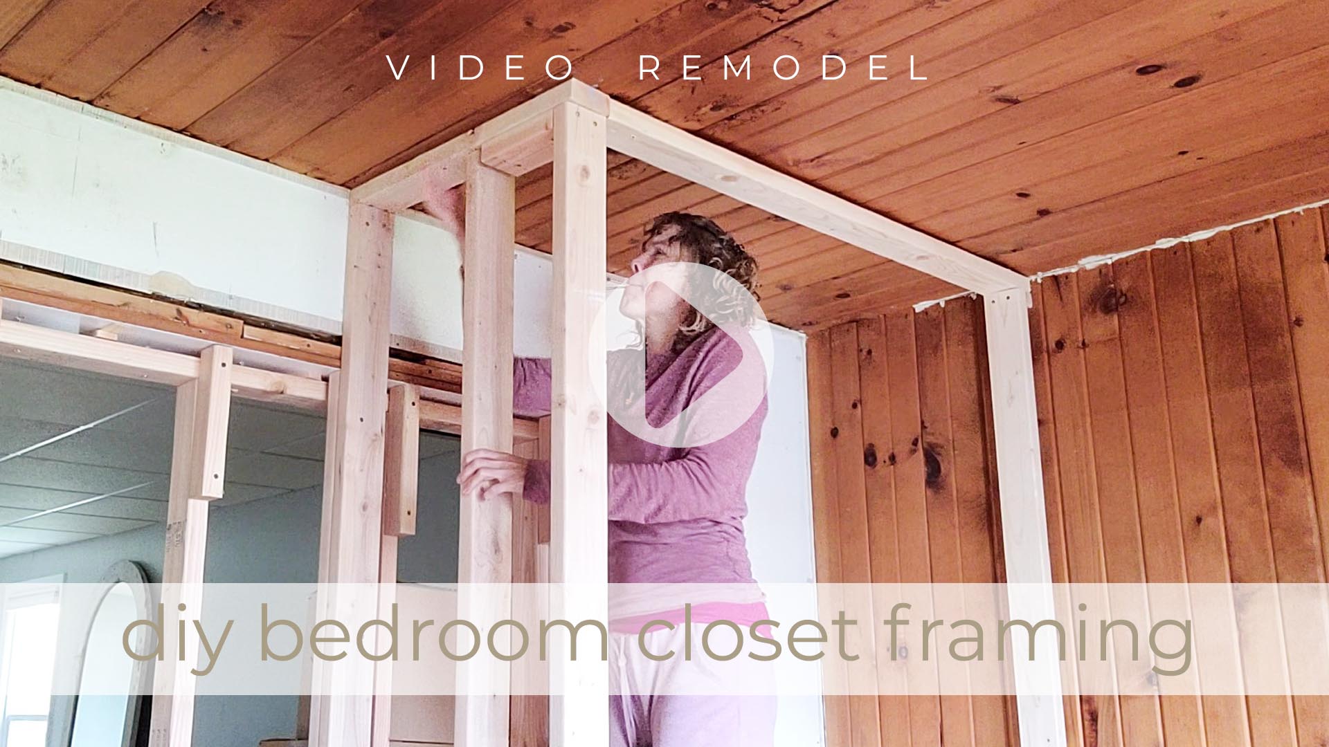 Video Vlog of New Home Bedroom Closet by Livin' Real with Larissa | livinrealwithlarissa.com #livinrealwithlarissa