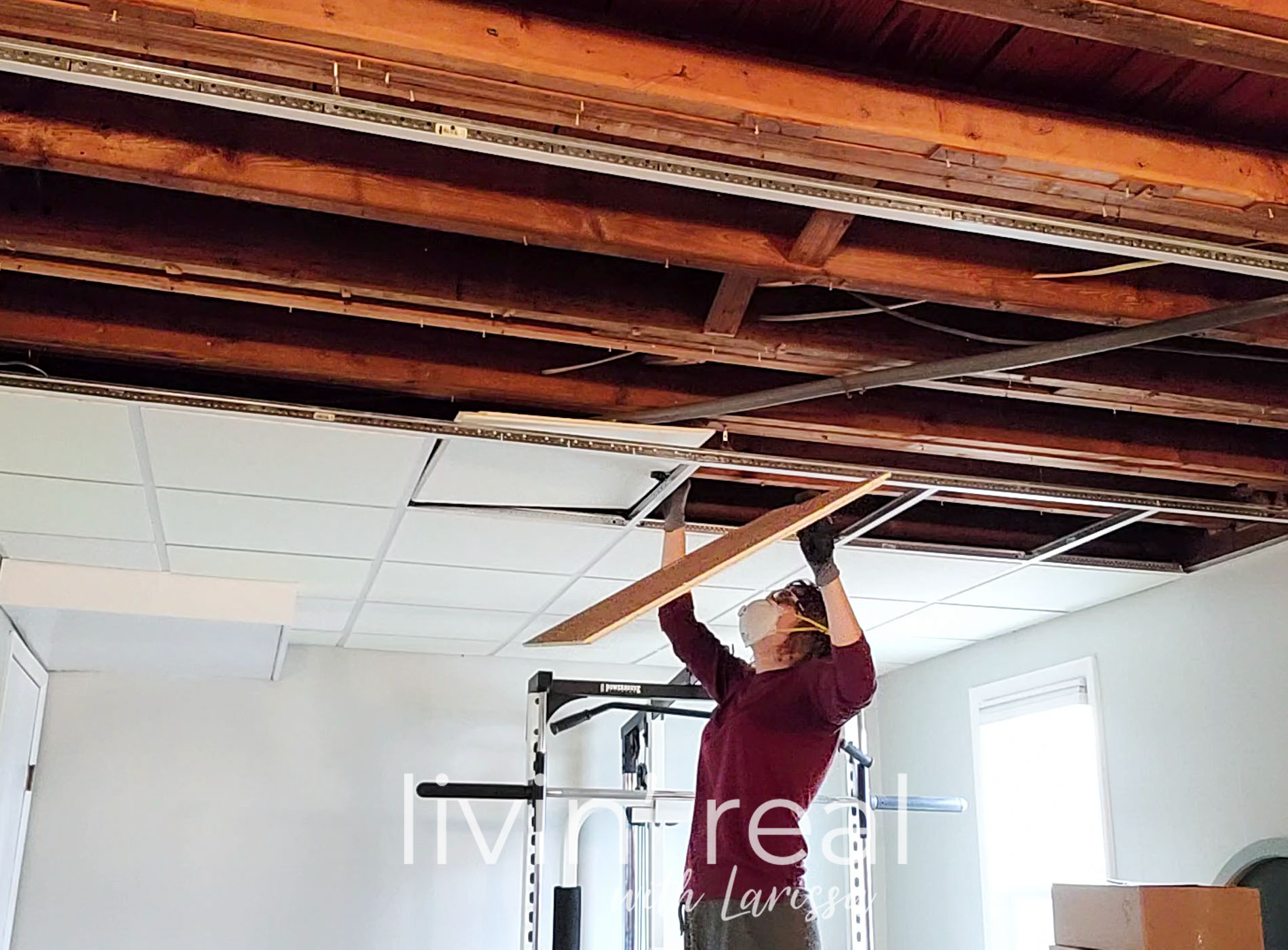Featured New Home Family Room Beginnings by Livin' Real with Larissa | livinrealwithlarissa.com #livinrealwithlarissa